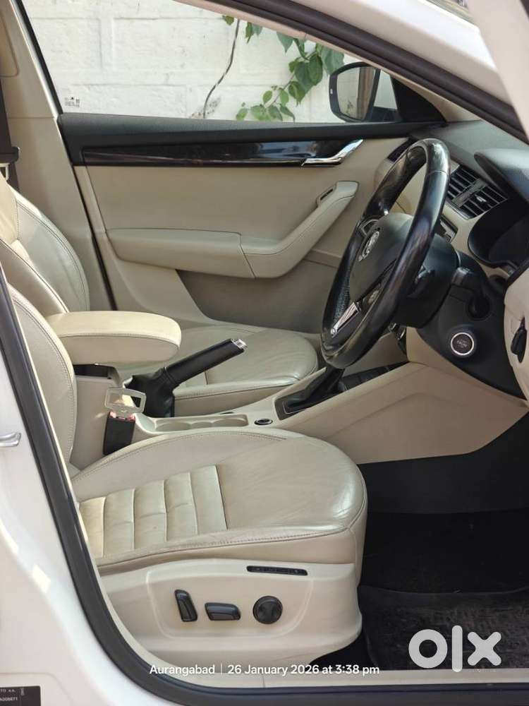 Skoda Octavia 2.0 Tdi Style Plus At, 2015, Diesel