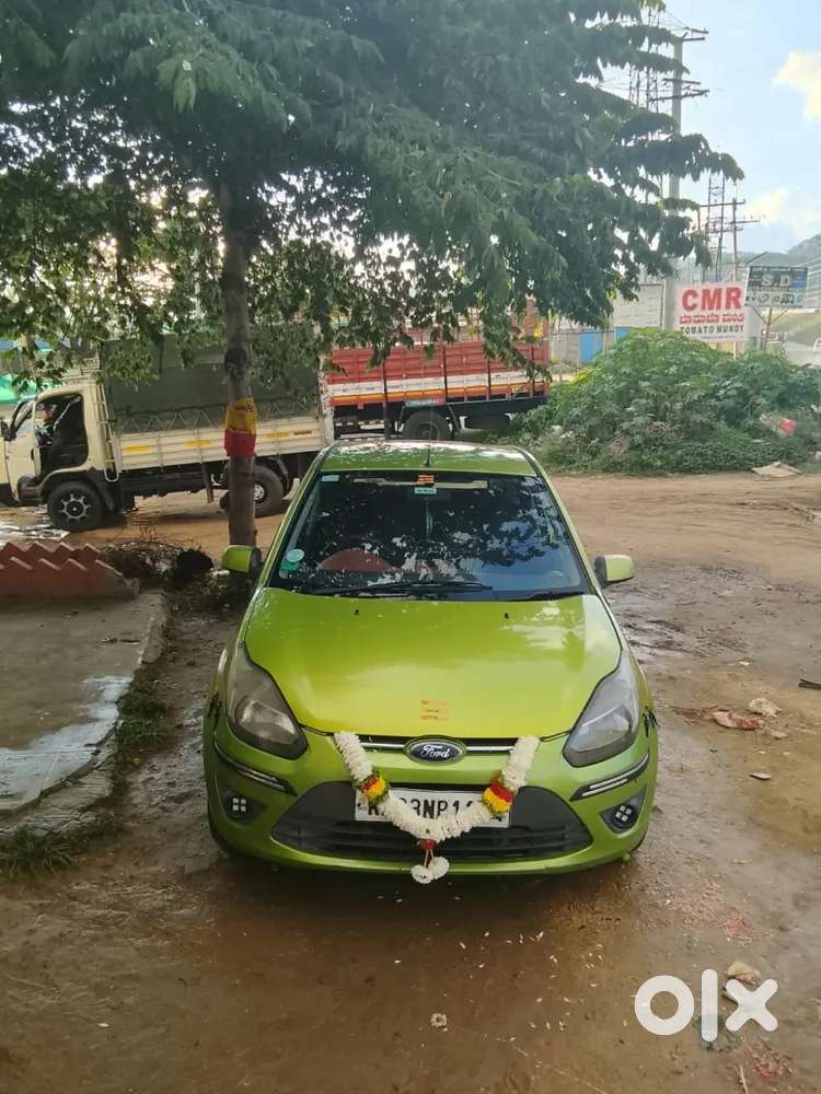 Ford Figo Diesel Zxi 2011