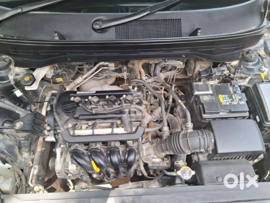 Hyundai Venue 1.2 S (o), 2024, Petrol