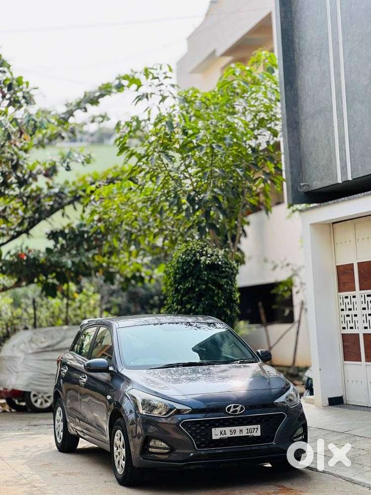 Hyundai I20 Petrol Cvt Magna Executive, 2019, Petrol