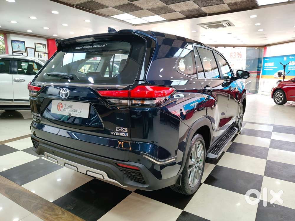 Toyota Innova Hycross 2.0 Zx Hybrid 7 Str, 2024, Electric