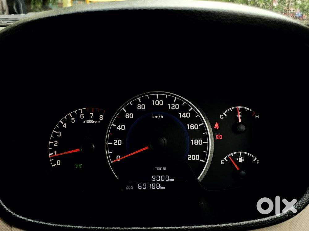 Hyundai Grand I10 Asta Option, 2017, Petrol