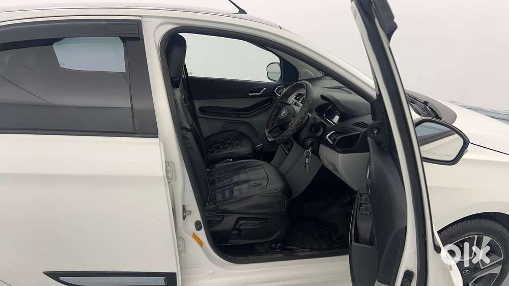 Tata Tiago 1.2 Revotron Xz Plus Dual Tone, 2021, Petrol
