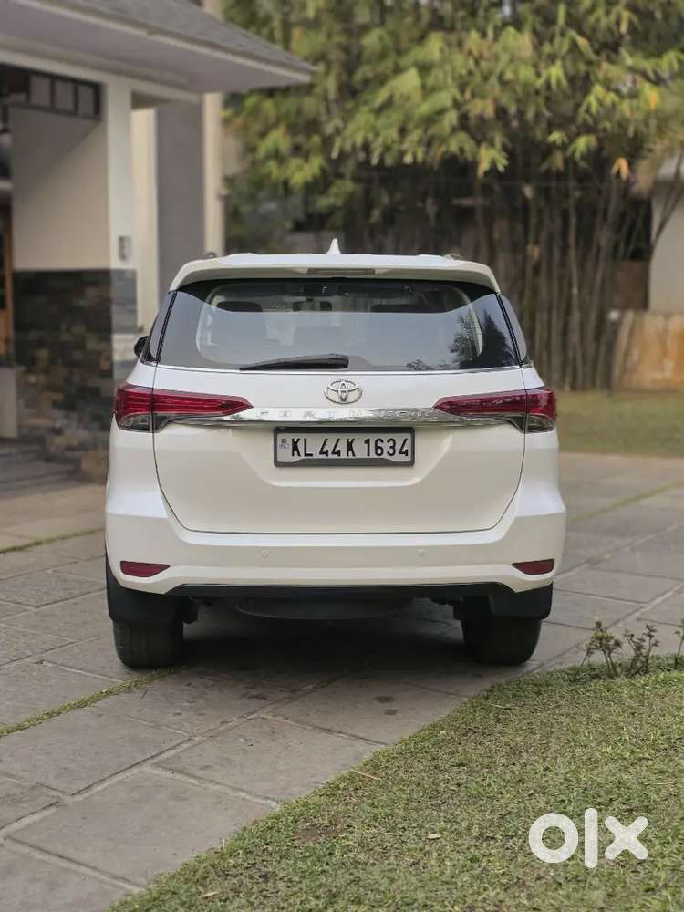 Toyota Fortuner 2016 Diesel Well Maintained