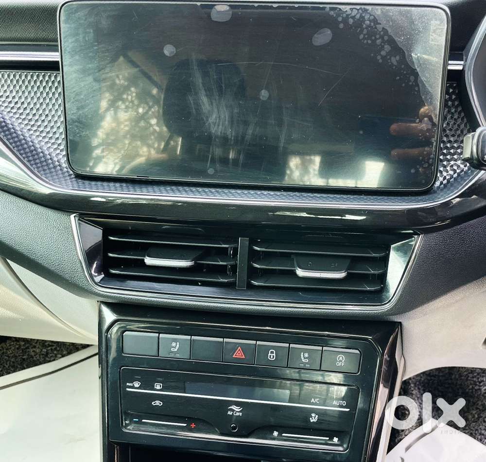 Skoda Kushaq Anniversary Edition 1.5l Tsi Dsg, 2023, Petrol