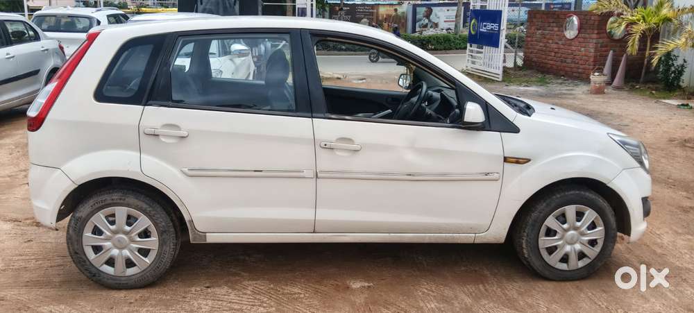 Ford Figo 1.2 Duratec Petrol Zxi, 2014, Petrol