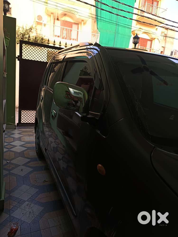 Maruti Suzuki Wagon R 1.0 2012