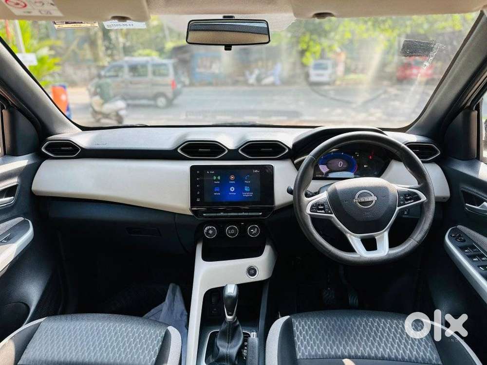 Nissan Magnite 1.0 Xv Premium Turbo Cvt, 2022, Petrol