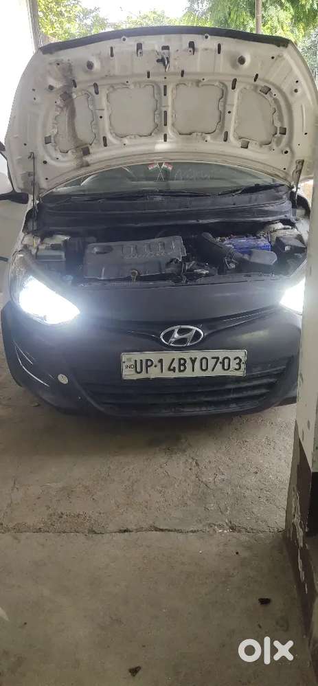 Hyundai I20 2014 Diesel 120700 Km Driven