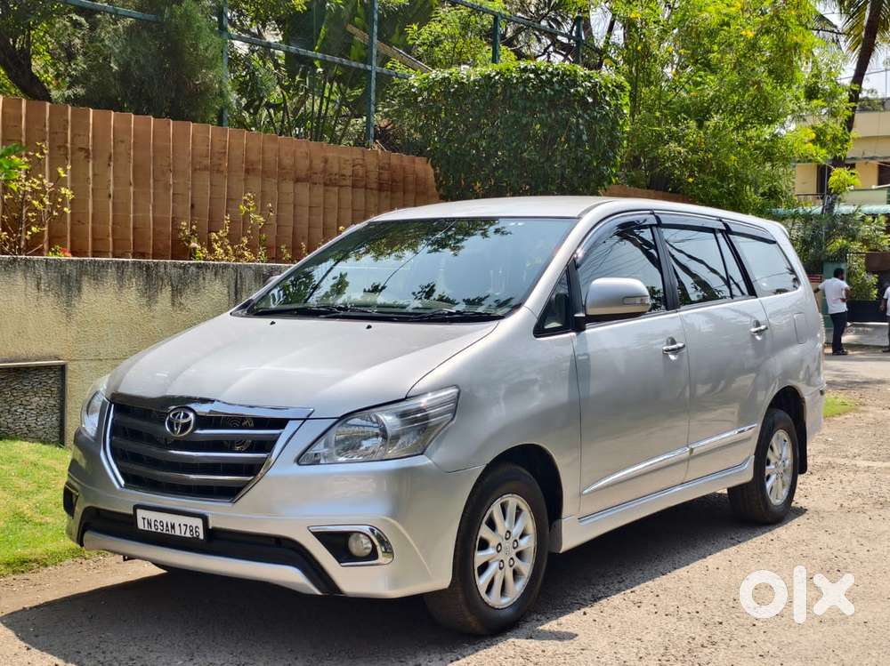 Toyota Innova 2.5 V 8 Str, 2014, Diesel