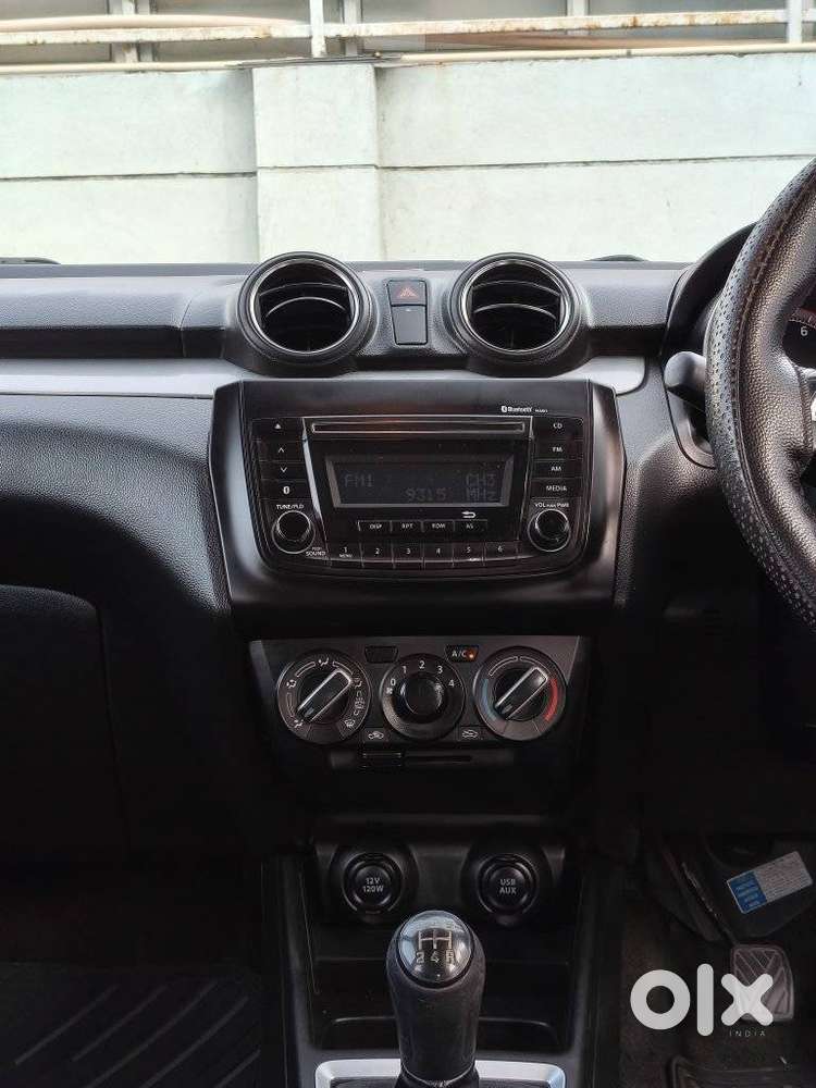 Maruti Suzuki Swift Vxi Abs Bsiv, 2019, Petrol