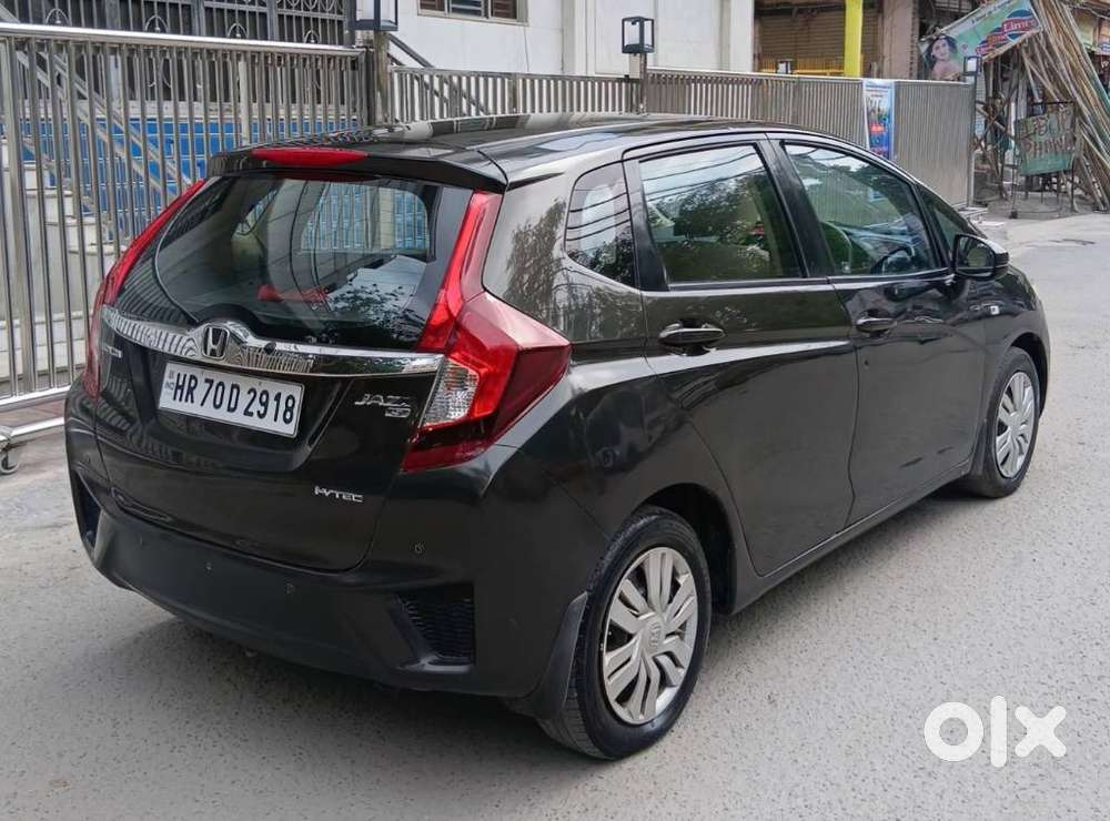 Honda Jazz 1.2 Sv I-vtec At, 2016, Cng & Hybrids