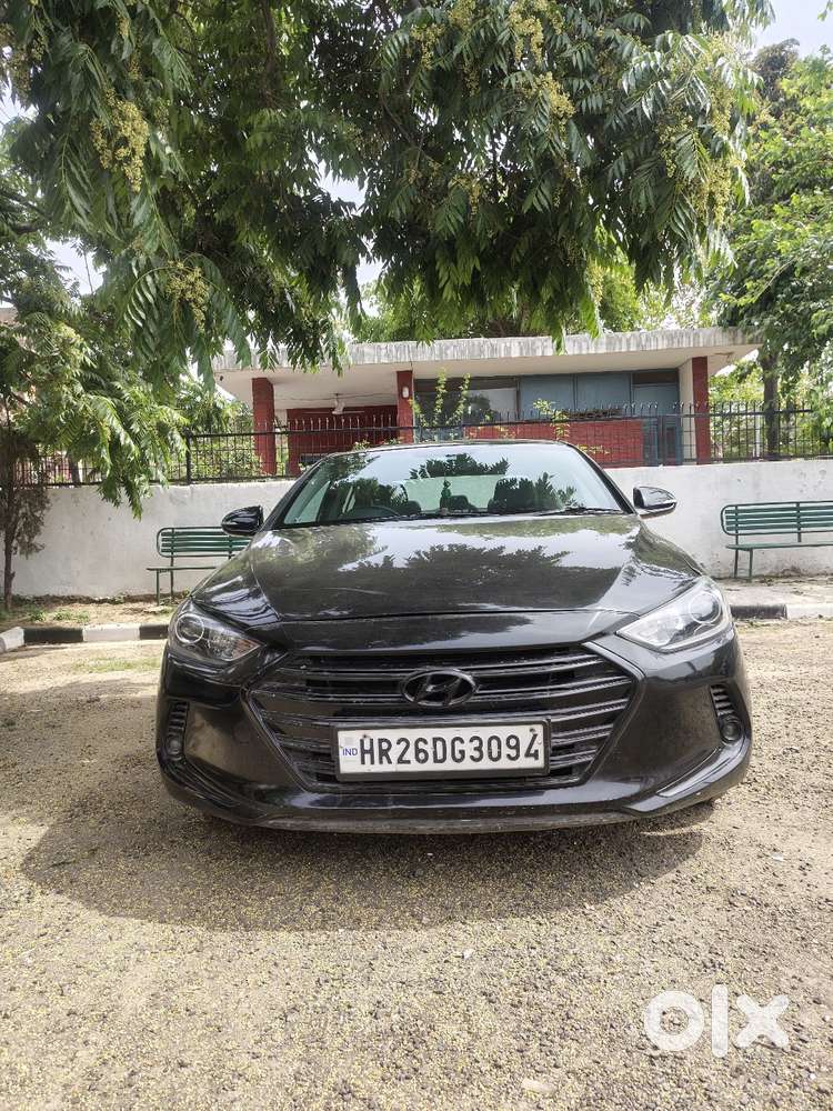 Hyundai Elentra Sunroof Top Model