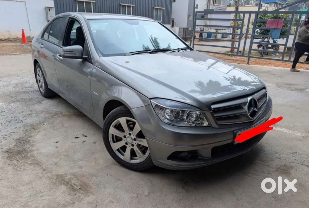 Mercedes-benz C-class 2011 Petrol Well Maintained