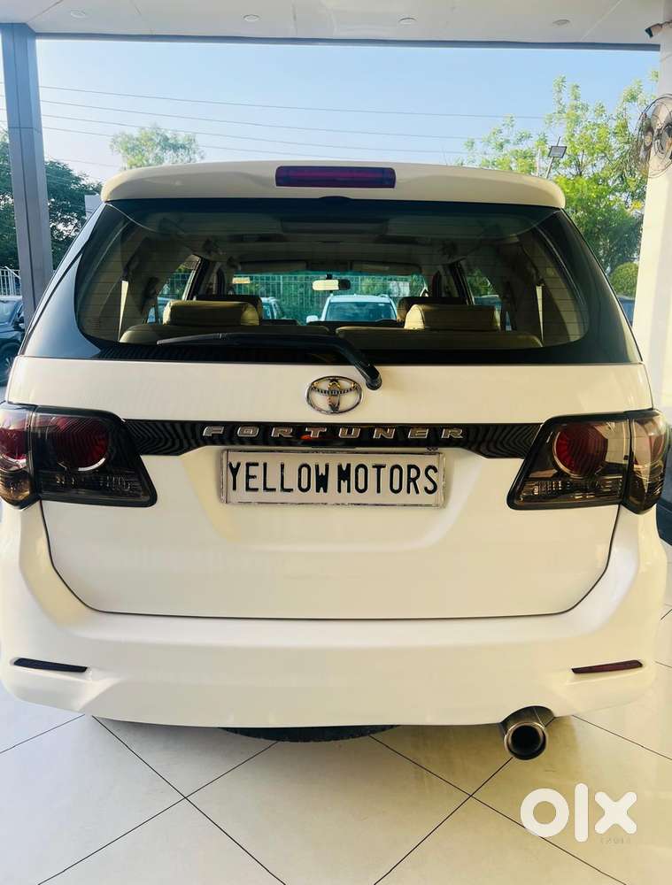 Toyota Fortuner 3.0 4x4 Manual, 2013, Diesel