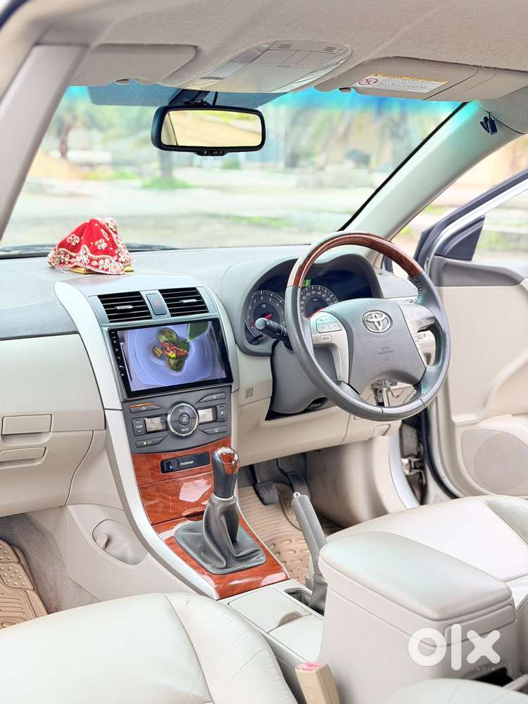 Toyota Corolla Altis Gl, 2011, Petrol