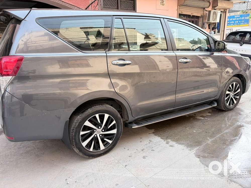 Toyota Innova Crysta 2.4 Z 7 Str, 2022, Diesel