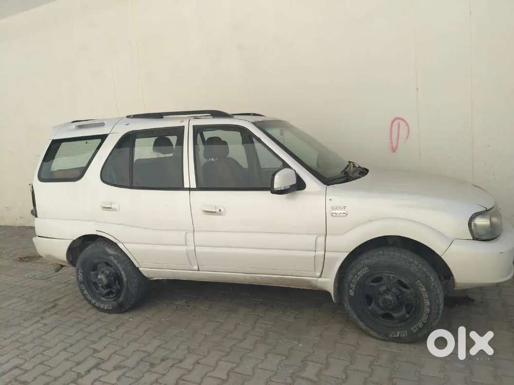 Tata Safari 2012 Diesel 100000 Km Driven