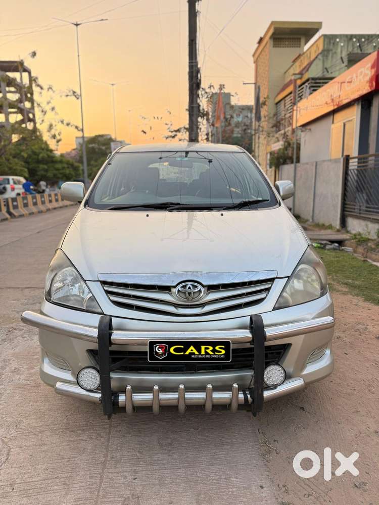 Toyota Innova 2.5 G (diesel) 8 Seater, 2008, Diesel