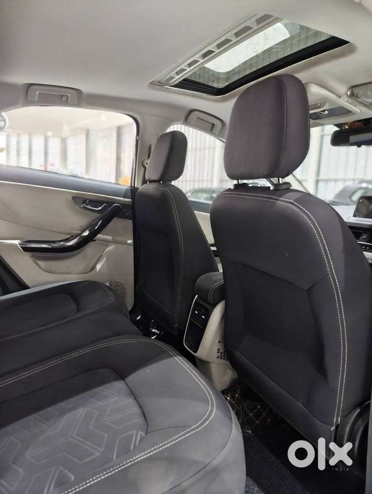 Tata Nexon 1.5 Revotorq Xza Plus Premium Dual Tone, 2021, Diesel
