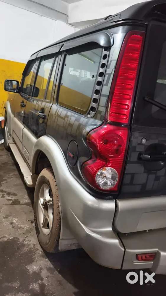 Mahindra Scorpio 2010 Diesel Manual