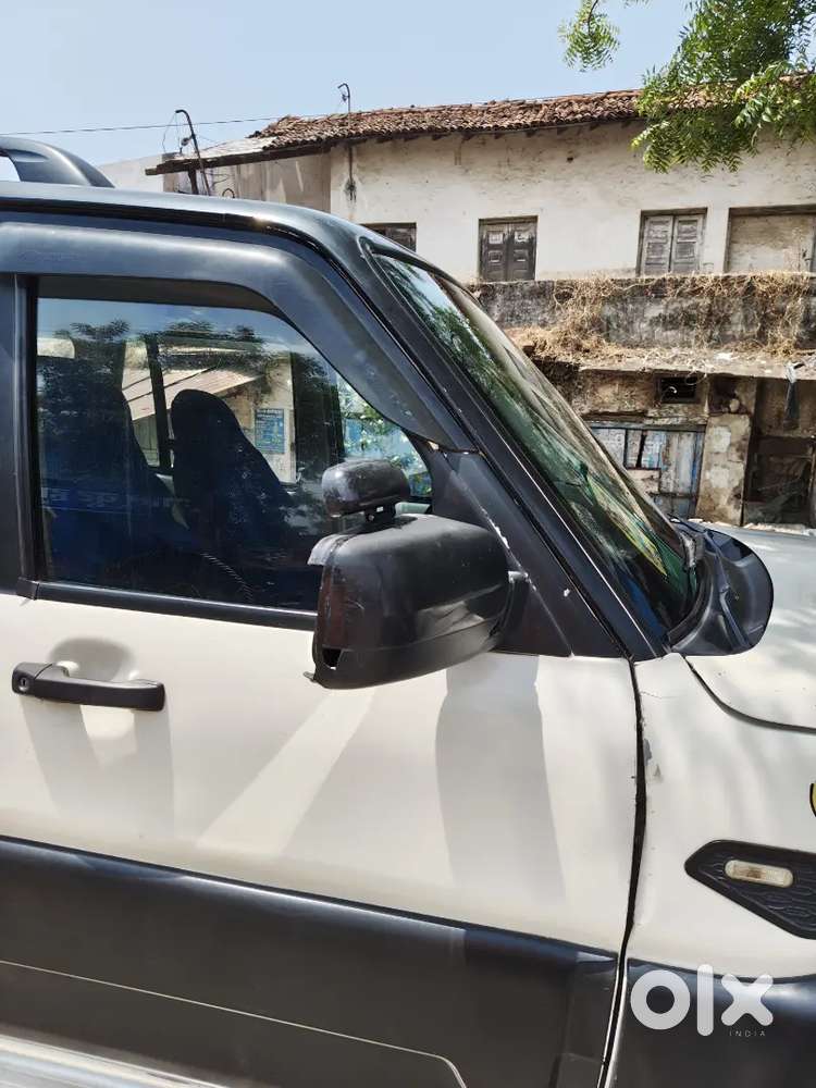 Mahindra Scorpio Diesel 2020 Manual