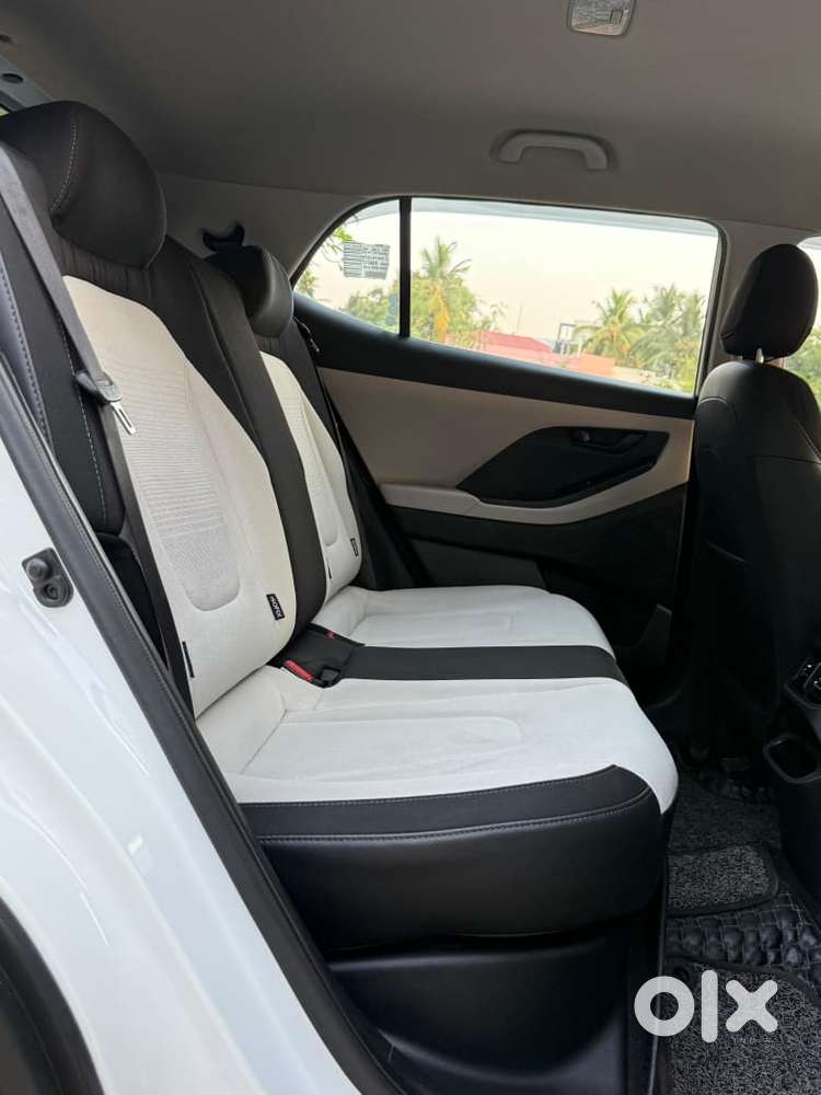 Hyundai Creta, 2023, Petrol