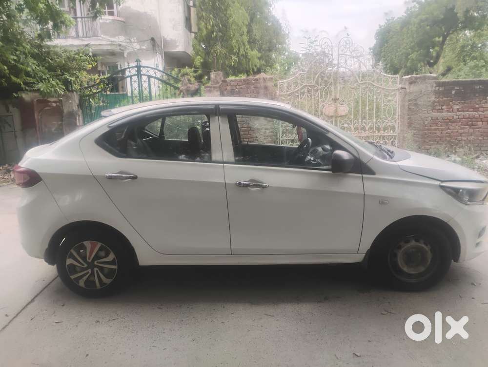 Tata Tigor Xe, 2021, Petrol