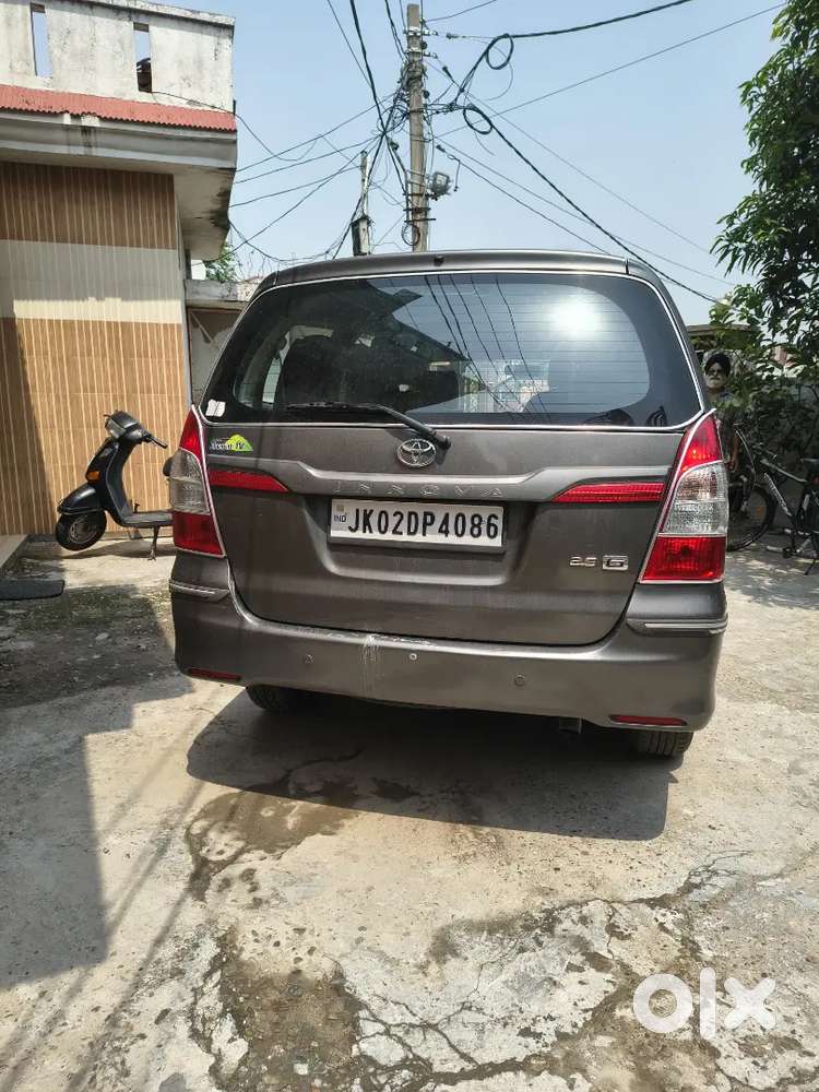 Toyota Innova 2014 Diesel 131110 Km Driven