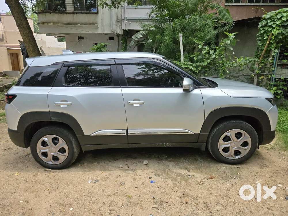 Maruti Suzuki Brezza 1.5 Vxi Hybrid 2023