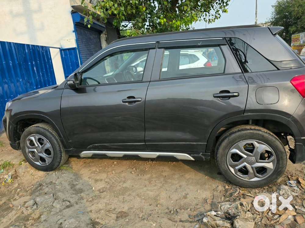 Maruti Suzuki Brezza 1.5 Lxi Smart Hybrid, 2020, Petrol