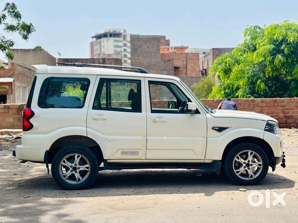 Mahindra Scorpio Classic, 2018, Diesel