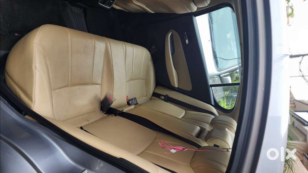 Automatic Top Model 2020. In Immaculate Condition 24000 Km Only Driv