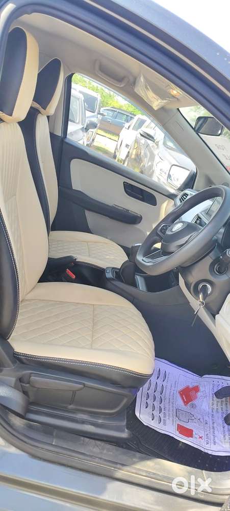 Tata Altroz 1.2 Xm Plus, 2024, Petrol