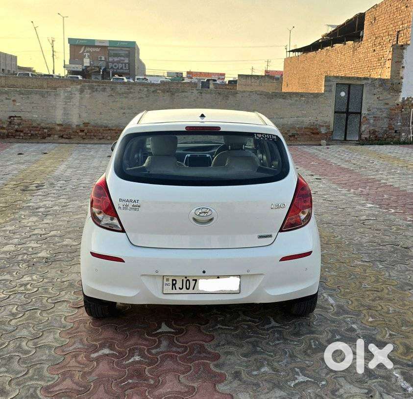 Hyundai I20 Magna 1.2 Mt, 2013, Petrol