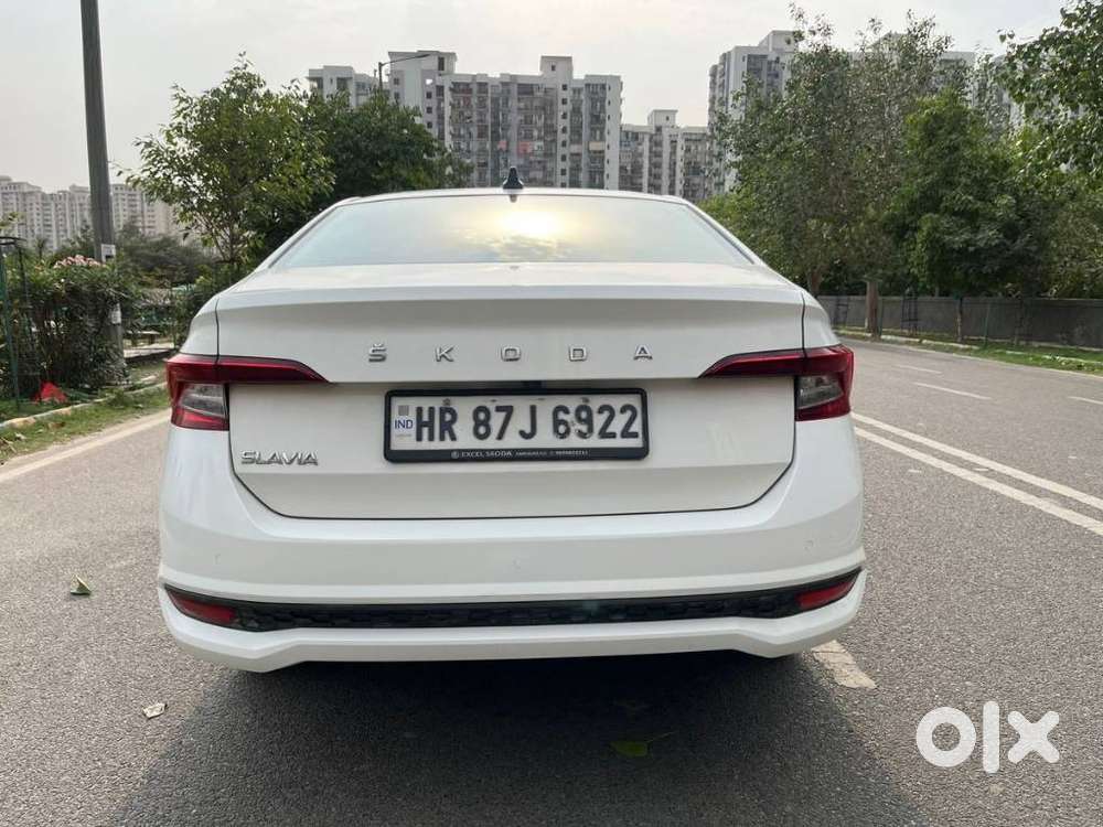 Skoda Slavia 1.0 Ambition Tsi At, 2022, Petrol