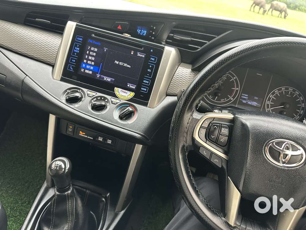 Toyota Innova Crysta 2.4 G Mt 8s, 2019, Diesel