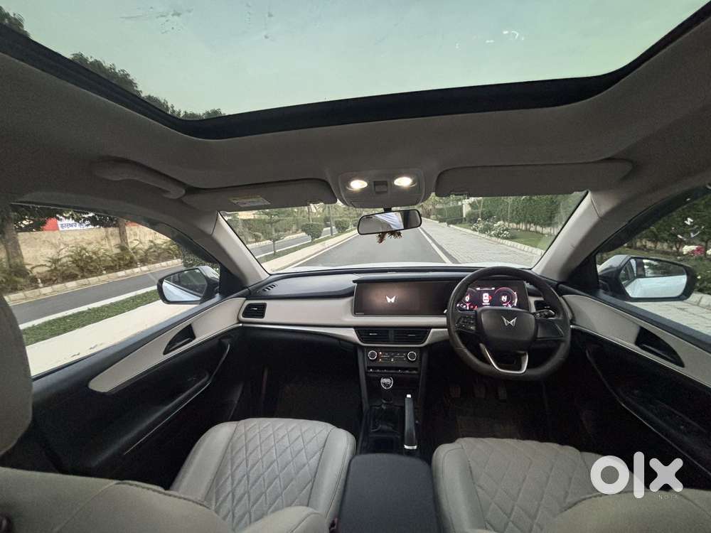 Mahindra Xuv700 2.2 Ax 5 Diesel Mt Str, 2022, Diesel