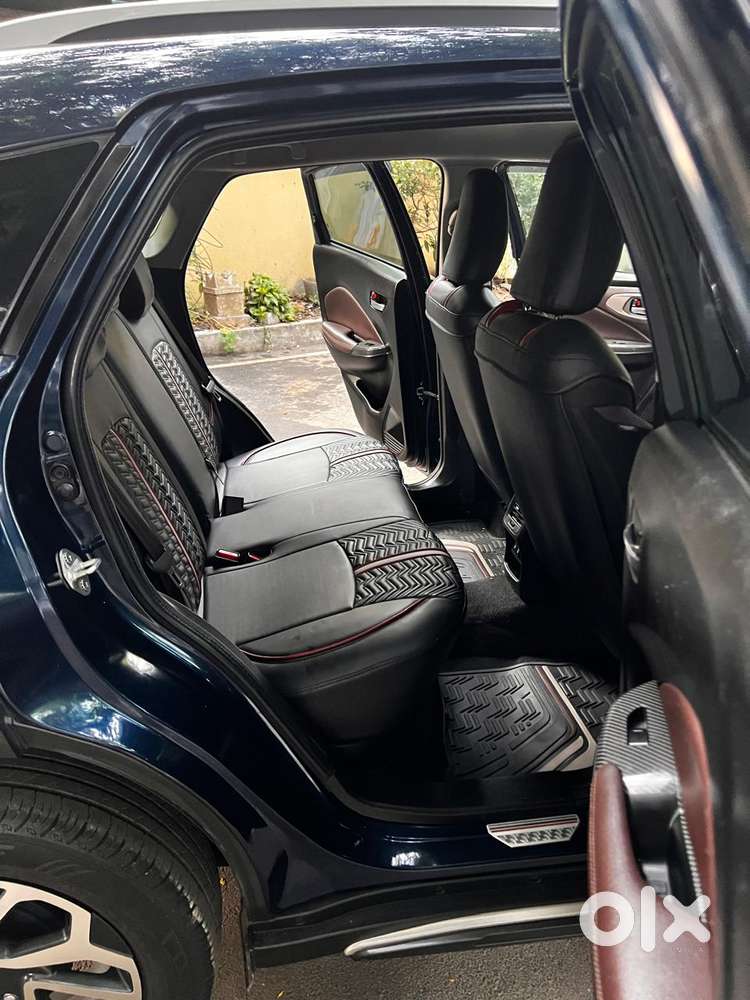 Maruti Suzuki Fronx Alpha 1.0l Turbo Mt, 2024, Petrol