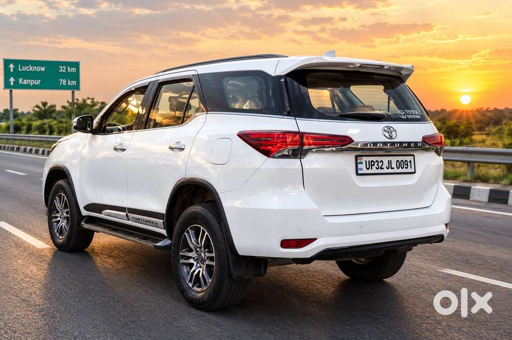 Toyota Fortuner 4x4 Manual Limited Edition, 2017, Diesel