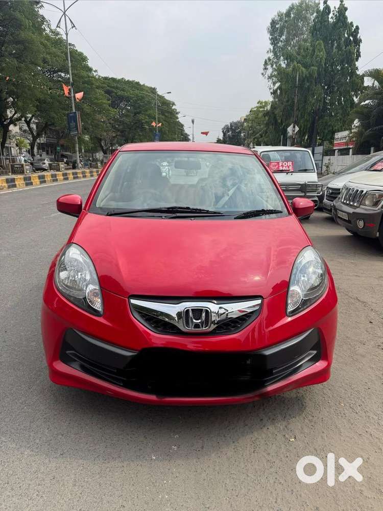 Honda Brio 2013 Petrol Well Maintained