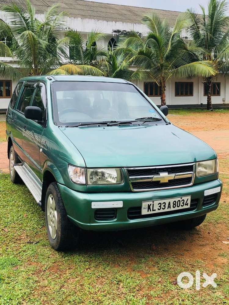 2009 Tavera Neo 2 Single Owner