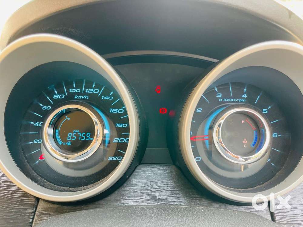 Mahindra Xuv500 W8, 2016, Diesel