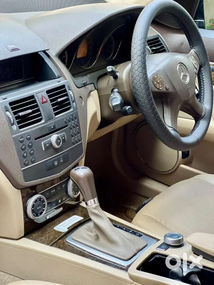 Mercedes-benz Class 2010 C200 Second Owner
