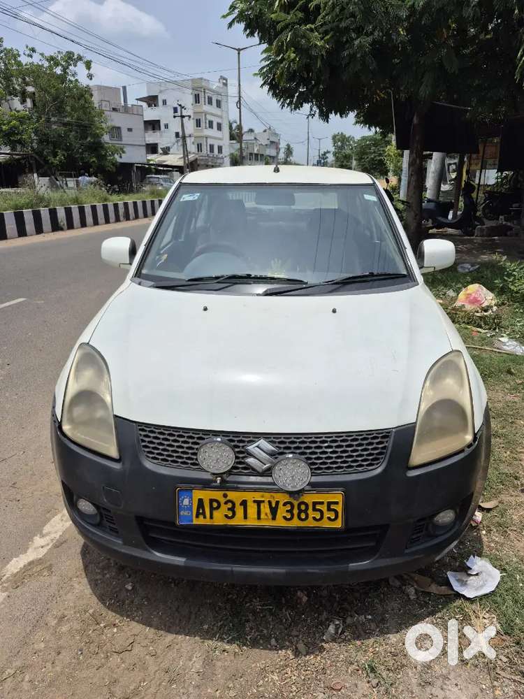 Maruti Suzuki Dzire Tour 2012