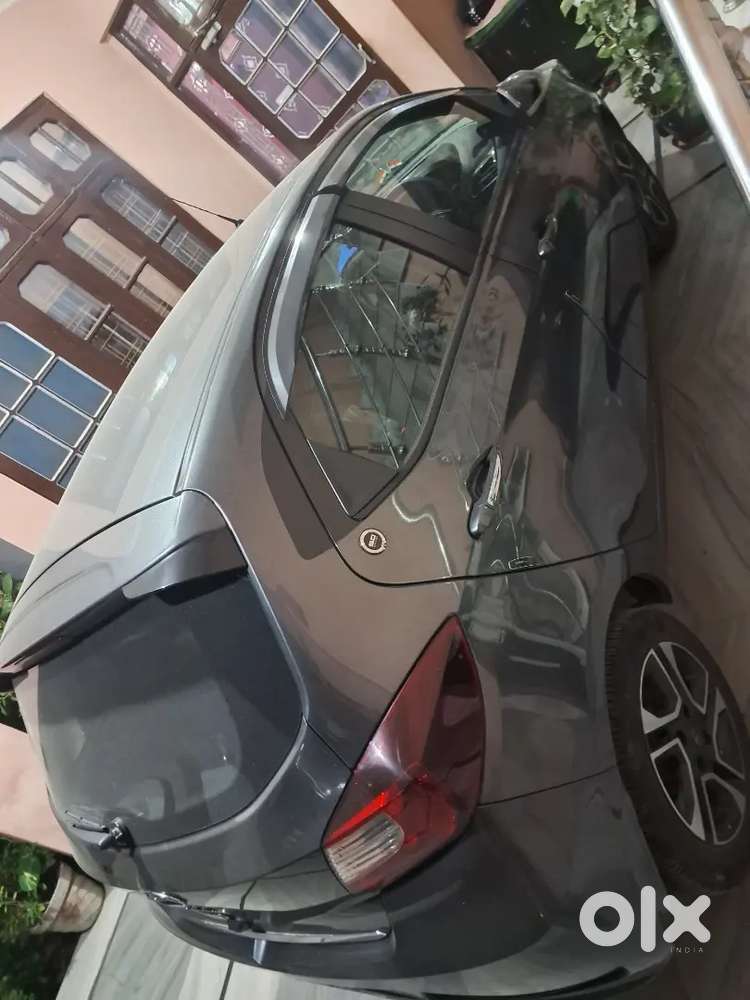 Tata Tiago 2023 Petrol 12970 Km Driven