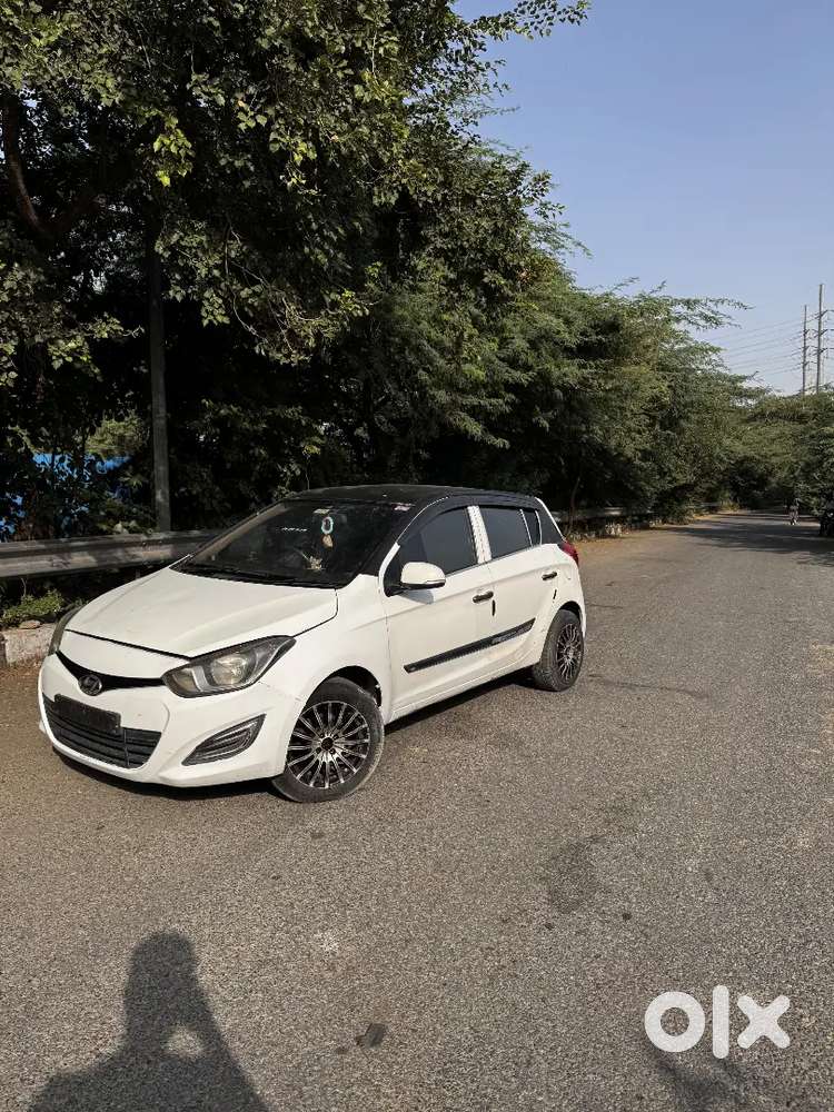 Hyundai I20 Asta 2012 Manual