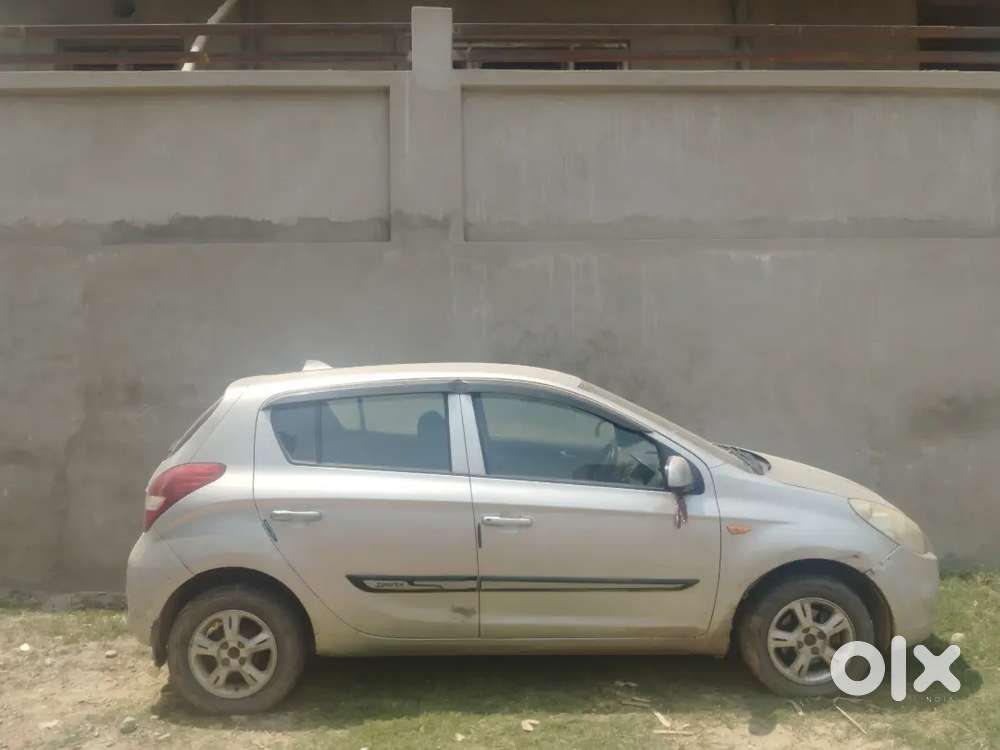 Hyundai I20 Asta Well Maintained  Good Condition  (rc Valid Till 2030)