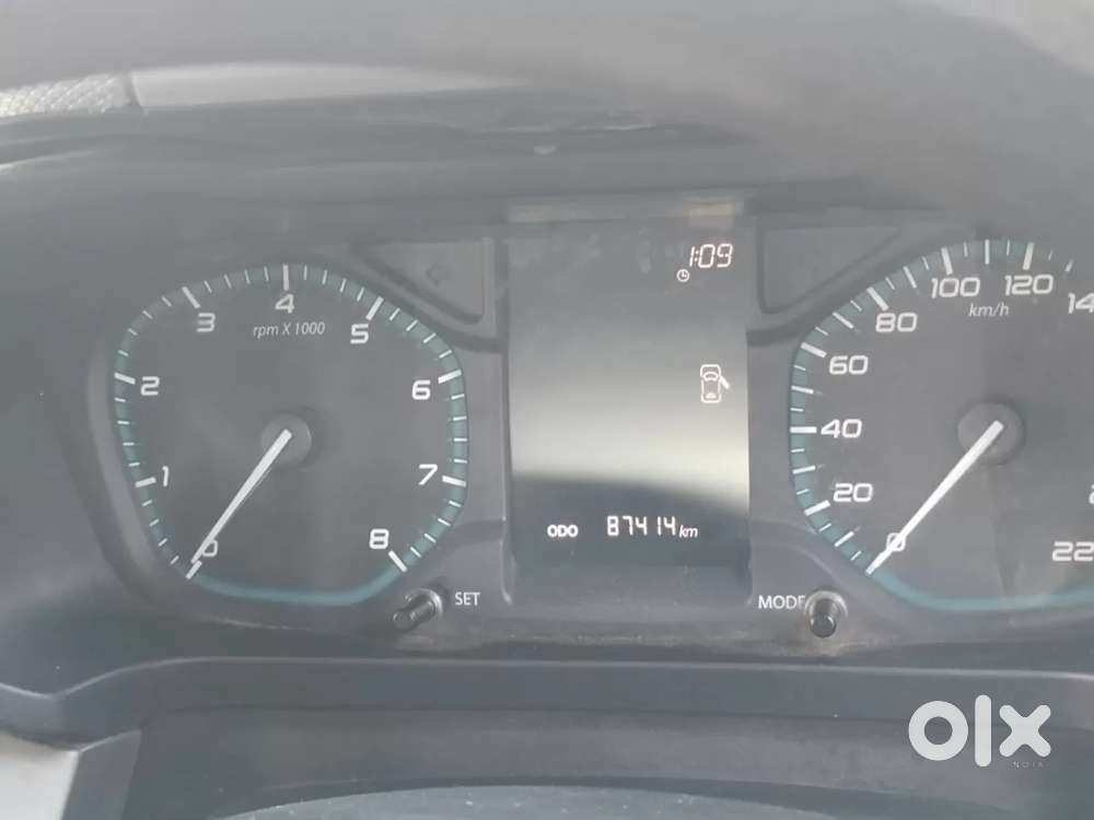 Tata Altroz 1.2 Xt, 2021, Petrol