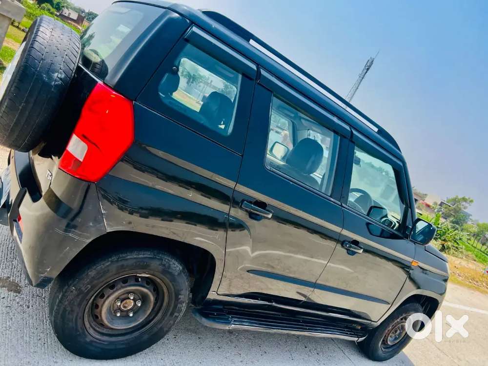 Mahindra Tuv 300 2016